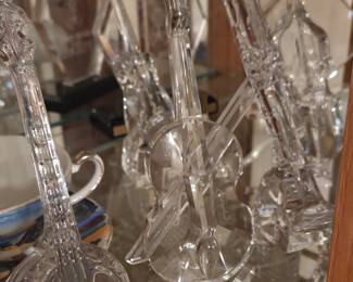 Glass musical instrument