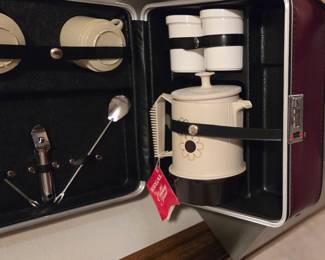 Brand new vintage coffee travel case