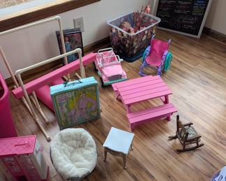 Barbie toys 