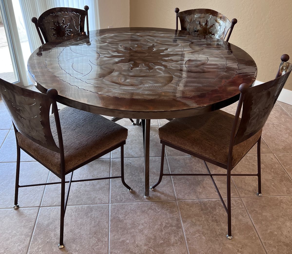 Artisan Metal Dining Table w 4 Chairs