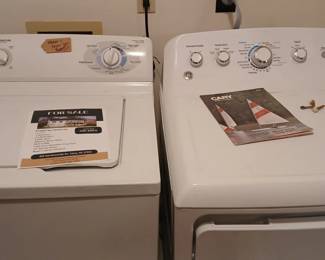 Washer & Dryer Set