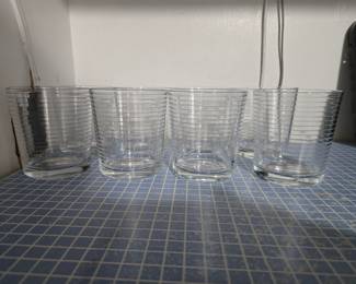 Set of 8 glasses