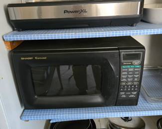 Indoor grill, microwave, pots & pans