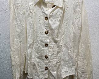 Boutique 100% cotton long sleeve top