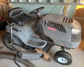 Craftsman LT1500 lawn tractor with bagger system