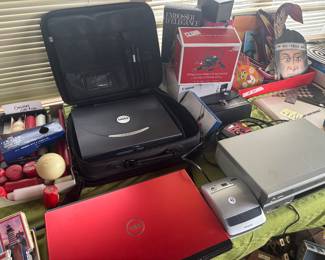 


Dell laptops unlocked in