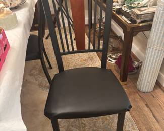 set of 6 dining chairs Amisco