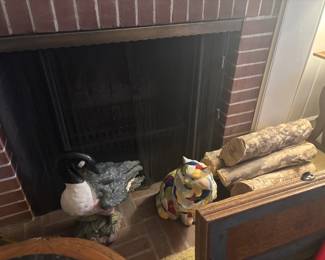 Cute cat statue and goose 