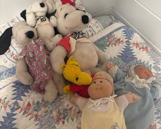 CPK dolls and snoopy vintage toys 