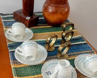 JR Myott set, carved bust