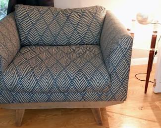 jr blue  white upholstered chair