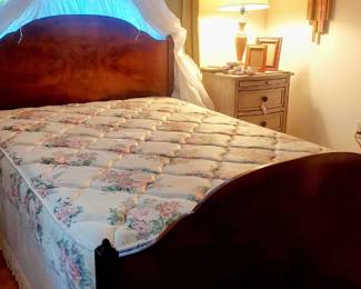 jr antique double bed with canopy