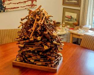 jr assemblage guitar tree