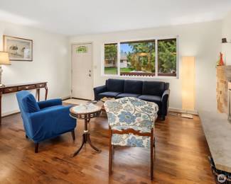 Side table and lamps