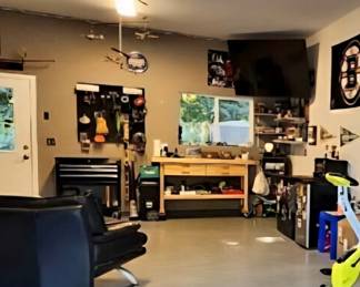 Wooden work bench, tool chest