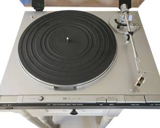 Vintage JVC Turntable