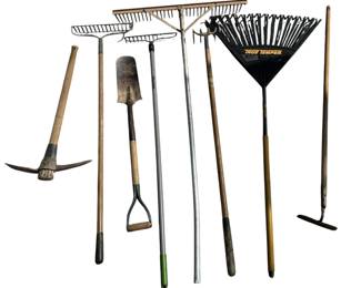 Miscellaneous Lot of Yard Tools
