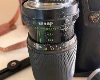 Photography gear-camera lense