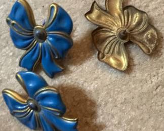 Vintage Enamel and Brass Bow Ornaments