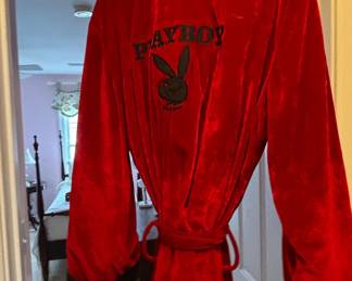 Rubies Playboy Velour Robe fourth image