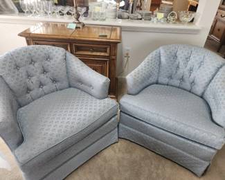 Barrel Back Chair Set $300