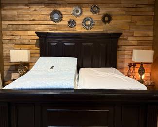 Serta adjustable memory foam king bed