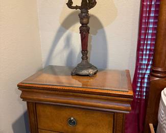Hooker night stand