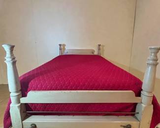 Four Poster FullSize Bed