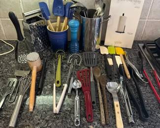 Kitchen Utensils Le Creuset Utensil Crock And More