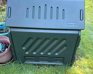 Rubbermaid Compost
