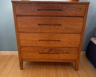 Wooden 4 Drawer Dresser