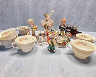 Vintage Japanese Porcelain Figurines