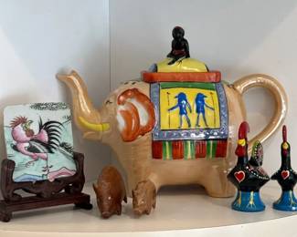 Vintage Lusterware Elephant Tea Pot Vintage Rooster Tile