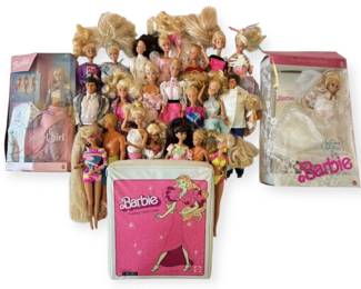 Vintage Mattel Barbie Fashion Dolls Accessories