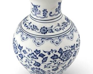 Antique Chinese Jingdezhen Porcelain Vase