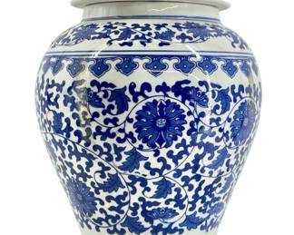 Vintage Chinese Blue and White Porcelain Vase