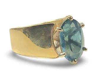 Sublime 14Kt Gold Iolite Gemstone Ring