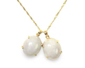 Fantastic 18KT Yellow Gold Opal Pendant Necklace