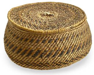 1800’s Antique Pomo Hand Woven Basket with Lid