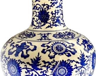 Jingdezhen Chinese Porcelain Blue White vase