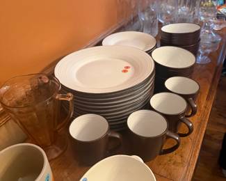Dinnerware Set