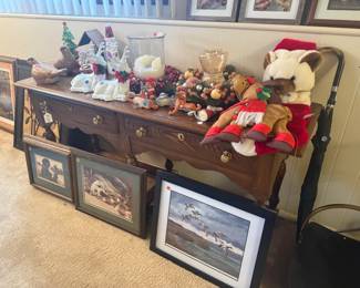 Various Prints and Holiday Decor