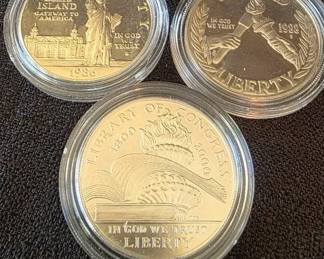 2000P Library of Congress Bicentennial,1986 Statue of Liberty 1988 S Seoul Olympiad Silver Dollars