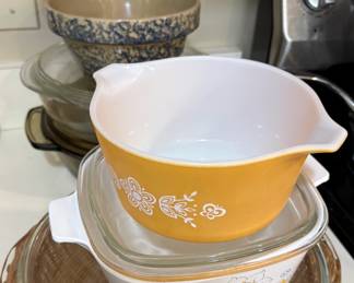Pyrex & Corning Ware