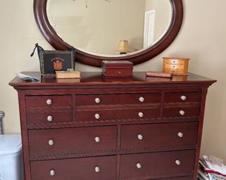 NICE Wood Dresser & Mirror