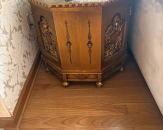 . . . nice end table