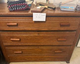 Chest of Drawers - $40