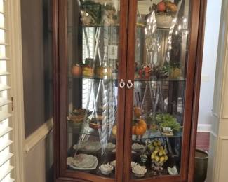Thomasville “Bogart Collection” Curio Cabinet