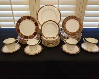 Royal Doulton “Tennyson” Fine China Set