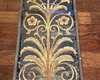 Wall hanging with brackets